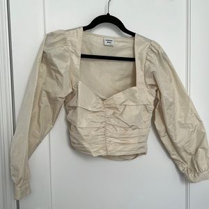Aritzia Sunday Best Cream Crop Top Puff Sleeve